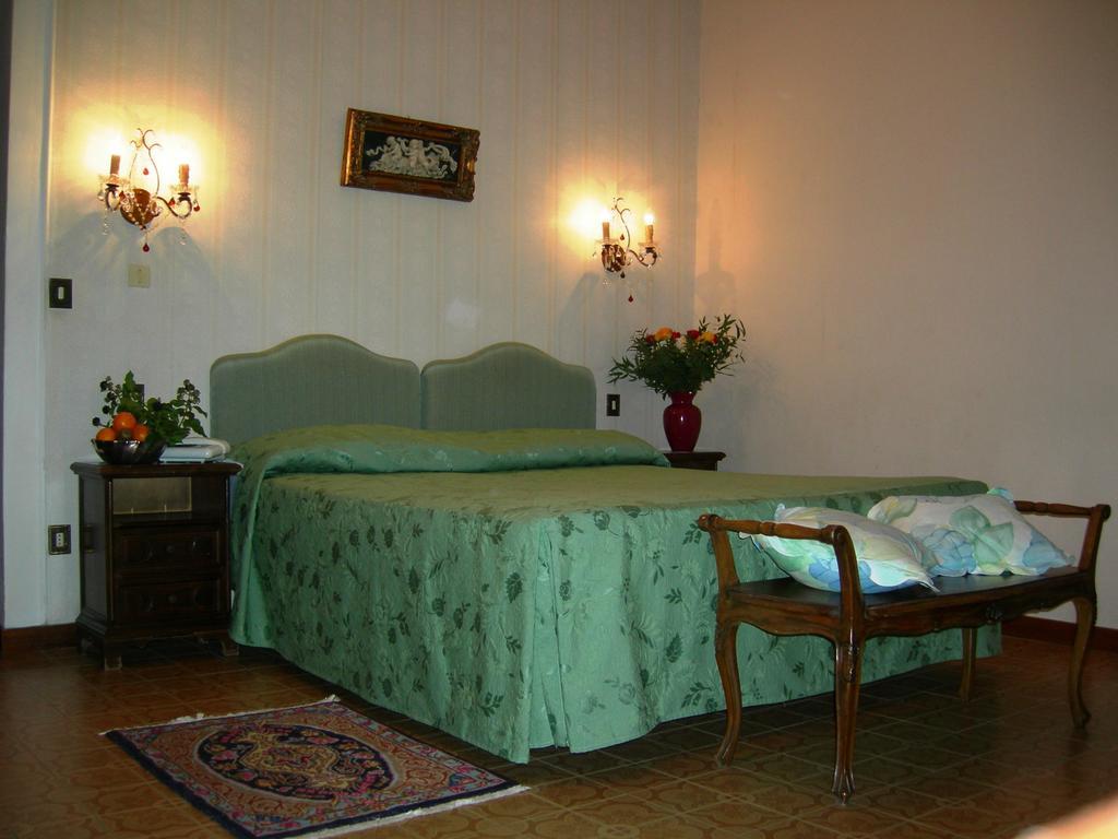 Hotel Villa San Donino Citta di Castello Room photo